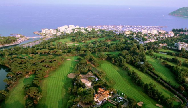 Cannes Mandelieu Old Course - Cannes IGTM - Francia - Mazze da golf da noleggiare