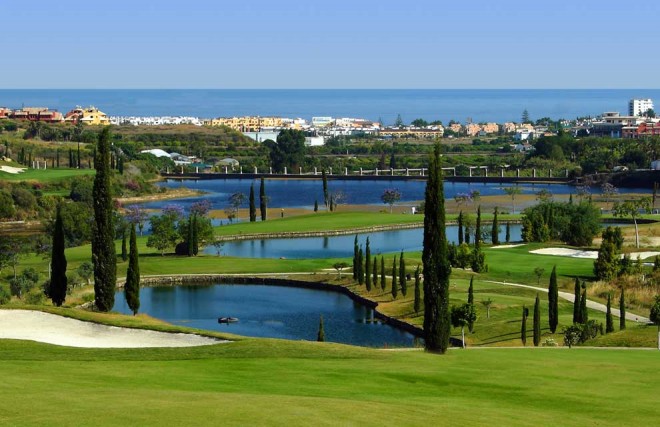 Flamingos Golf  Club - Málaga - España - Alquiler de palos de golf