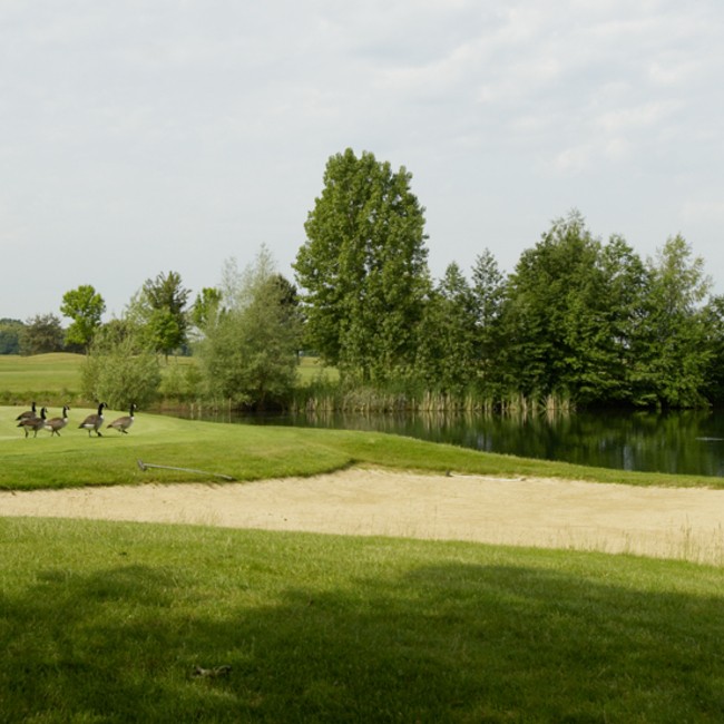 Golf Blue Green de Saint-Aubin - Paris - France - Location de clubs de golf
