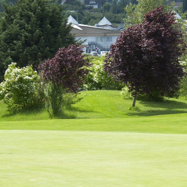 Golf Blue Green de Villennes - Paris OUEST- Saint Germain - France - Location de clubs de golf