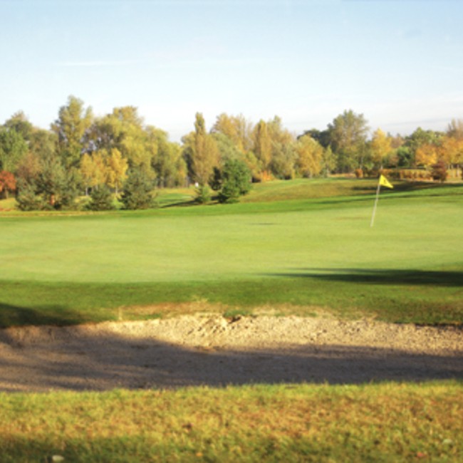 Golf Blue Green Rueil Malmaison - Paris - Francia - Alquiler de palos de golf