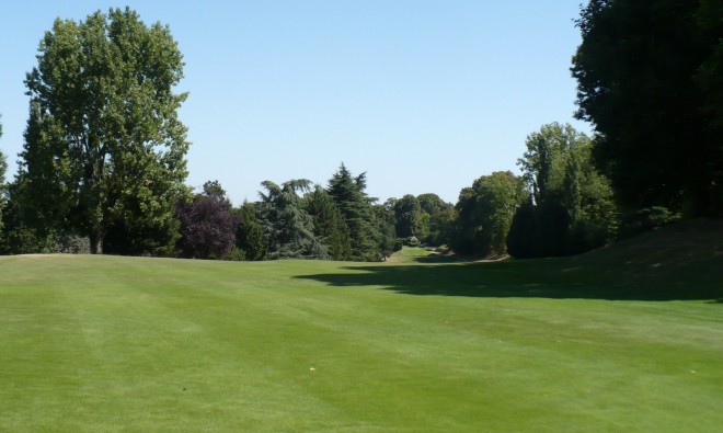 Golf & Country Club de Fourqueux - Paris OUEST- Saint Germain - France - Location de clubs de golf