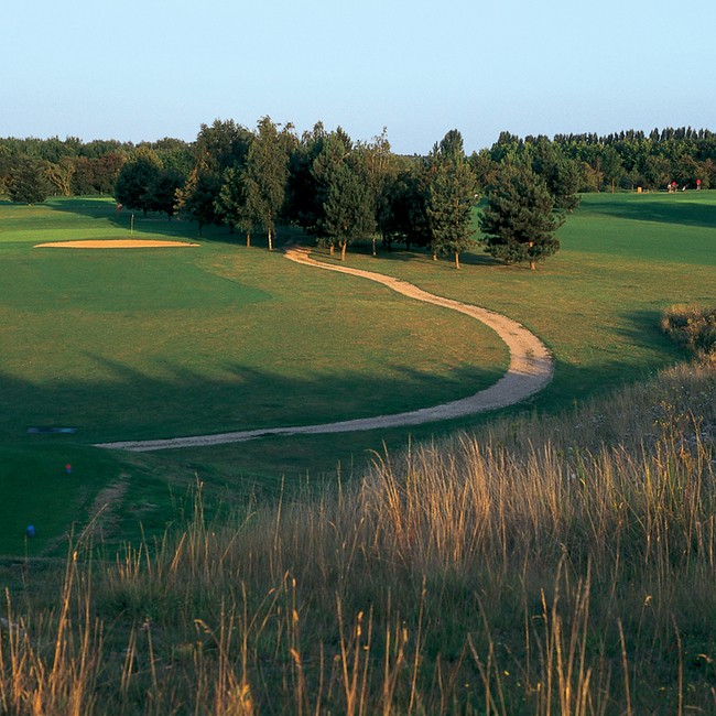 Golf de Saint-Quentin-en-Yvelines - Paris OUEST- Saint Germain - France - Location de clubs de golf