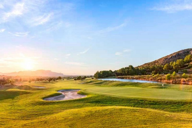 La Sella Golf Resort - Alicante - España - Alquiler de palos de golf