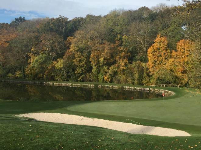 La Vaucouleurs Golf Club - Parigi - Francia - Mazze da golf da noleggiare