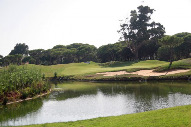 Sancti Petri Hills Golf - Málaga - España - Alquiler de palos de golf