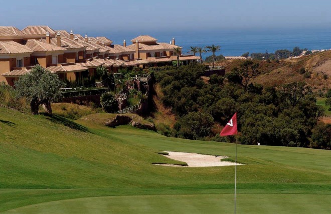 Santa Clara Golf Club Marbella - Málaga - España - Alquiler de palos de golf