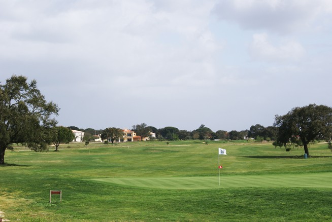 Santo Estevao Golf - Lisbonne - Portugal - Location de clubs de golf